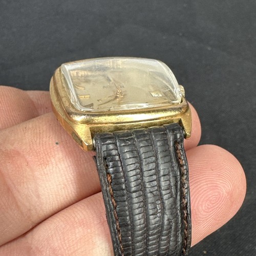 Vintage Austin Watch Gold Tone - May Need Battery or Repair - Picture 4 of 12
