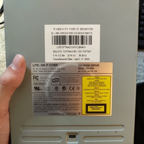 CD-ROM IDE CD Drive (Vintage retro pc) Pulled from ThinkCentre A30 - Afbeelding 2 van 3