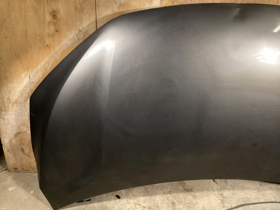 2018 - 2023 Honda Odyssey Elite Engine Hood Grey 60100-THRA00ZZ OEM . - Image 4 of 4
