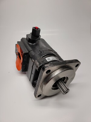 Case Industrial 3249110445 Parker Hydraulic Pump OEM New 580M 580N 570NXT