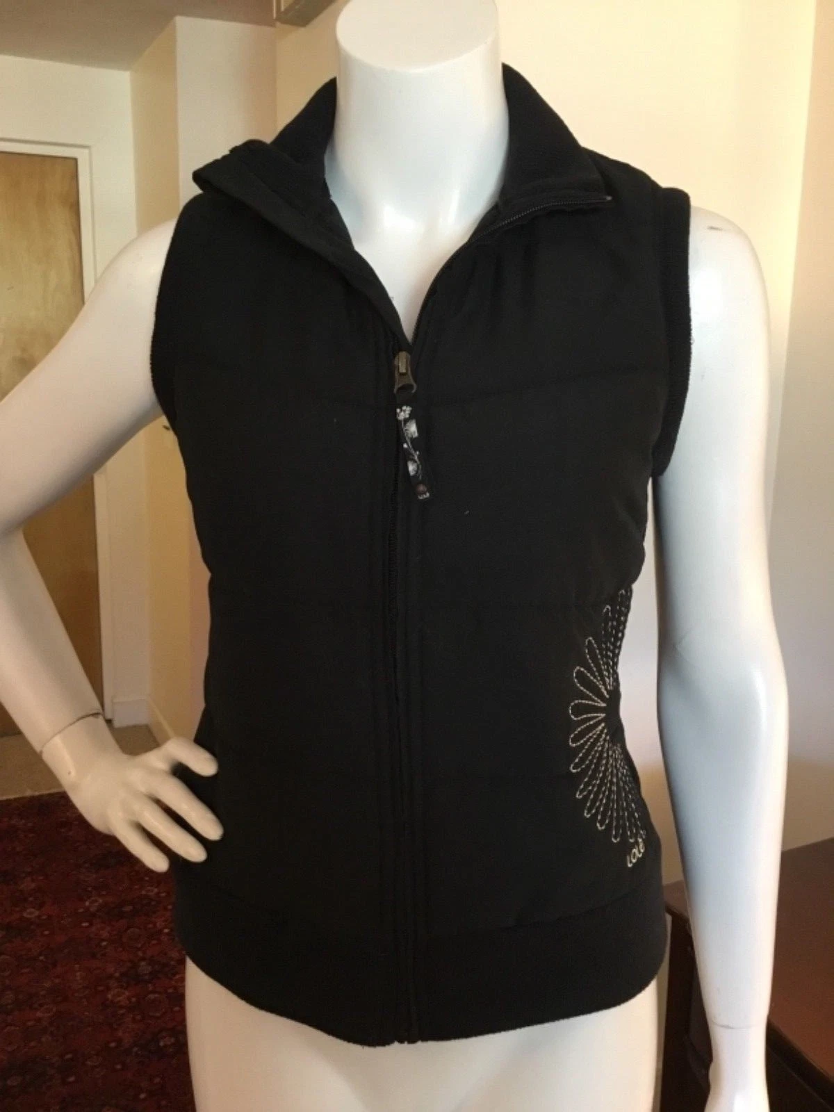 lole quilted zippered stretch side panel jacket