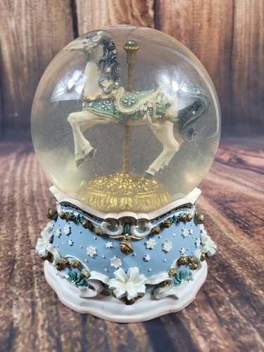 San Francisco Music Box Winter Wonderland Snowglobe Carousel Ellen Kamysz Plays - Picture 2 of 9