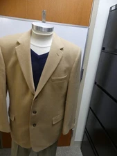jos a bank men 100% camel hair  carmel sport blazer size 46L