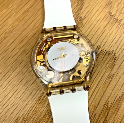Swatch Coeur Dorado Gold Skeleton Dial Watch Skin Classic Quartz SS08K106-S14