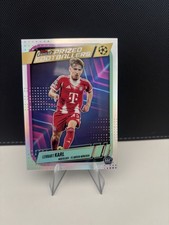 Lennart Karl PRIZED FOOTBALLERS Topps Fines UCC 2025/2026 BAYERN MUNICH PF-11