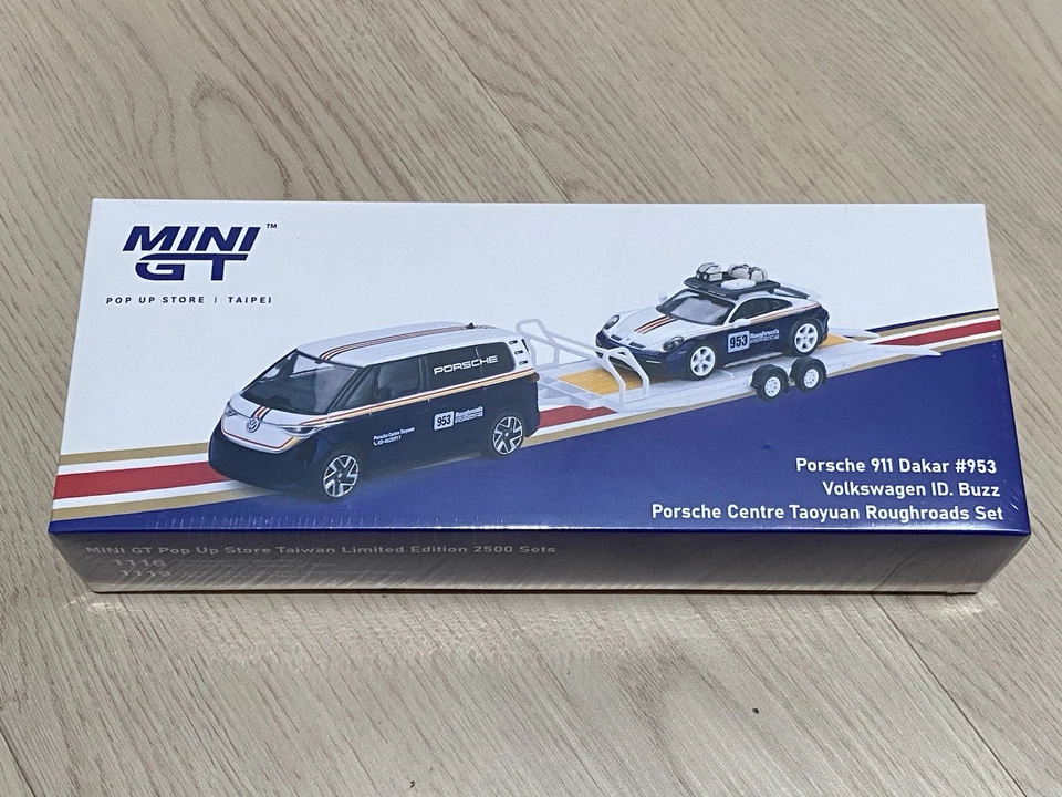 Porsche Centre Taoyuan Roughroads Set MINIGT Pop Up Store Taiwan Exclusive - Image 2 of 4