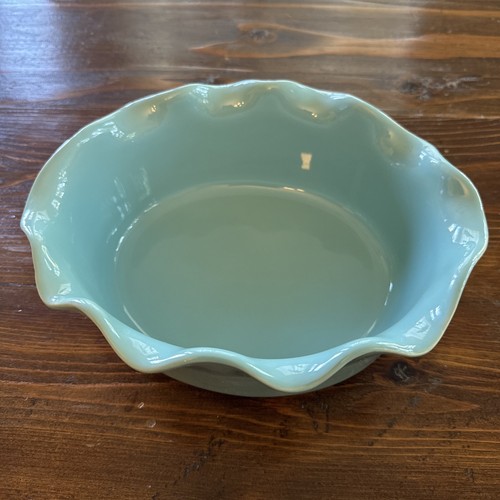 Stoneware Grestel Portugal Blue Scalloped Fluted Edge Casserole Dish Baker Bowl - Picture 2 of 7
