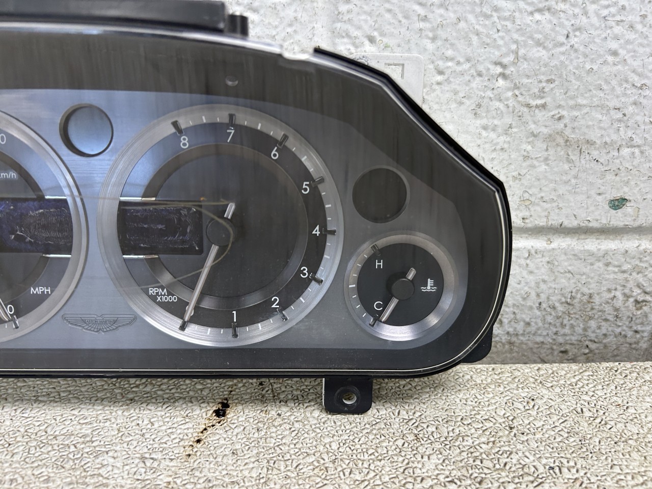 Aston Martin DB9 2006 Instrument cluster P/N 6G3310849CA