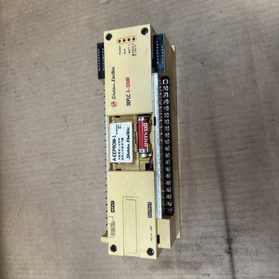 Used SHIHLIN A1-30MR PLC Processors Does Have A Couple Cracks, But Was Working