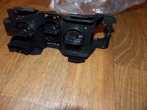 Genuine Tail Light Bulb Carrier 63212756179 for Mini Cooper AS IS - Picture 4 of 4