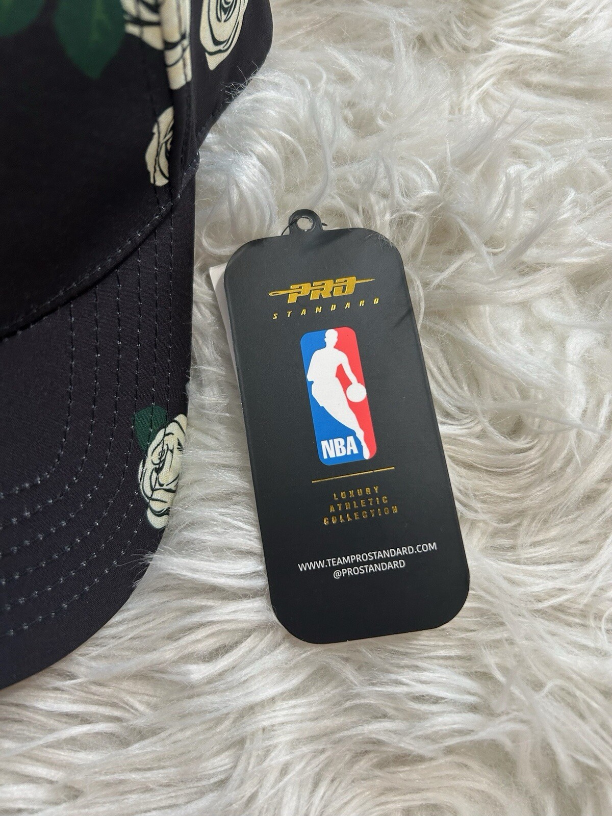 Pro Standard Atlanta Hawks Black Adjustable  Rare ROSES NBA CAP HAT New