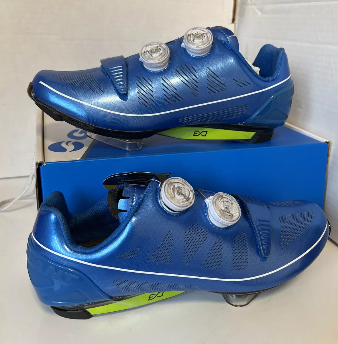 Giant sales cycling shoes