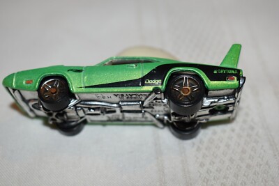 Hot Wheels 2013 Green Dodge Chrysler X1638 Made in Malaysia | eBay