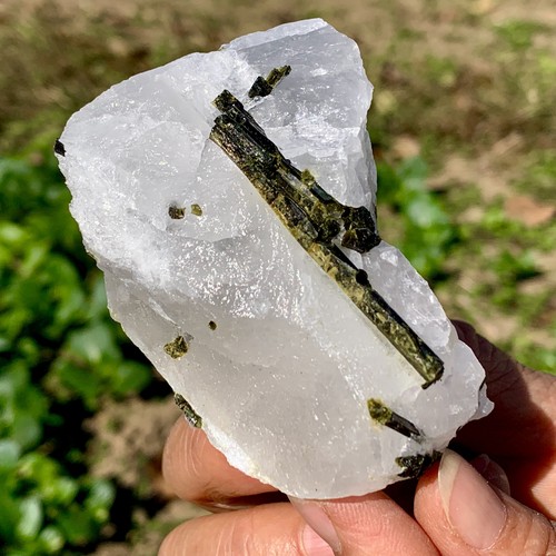 195G Natural Green tourmaline with quartz crystal cluster mineral specimen- - Picture 21 of 21