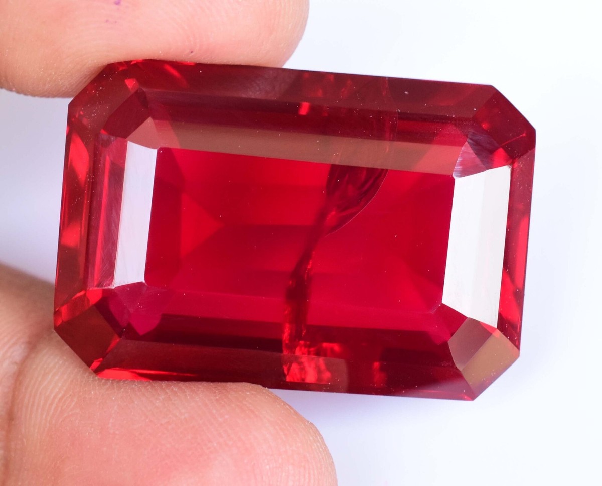 2,72 ct Rubis du Mozambique traité