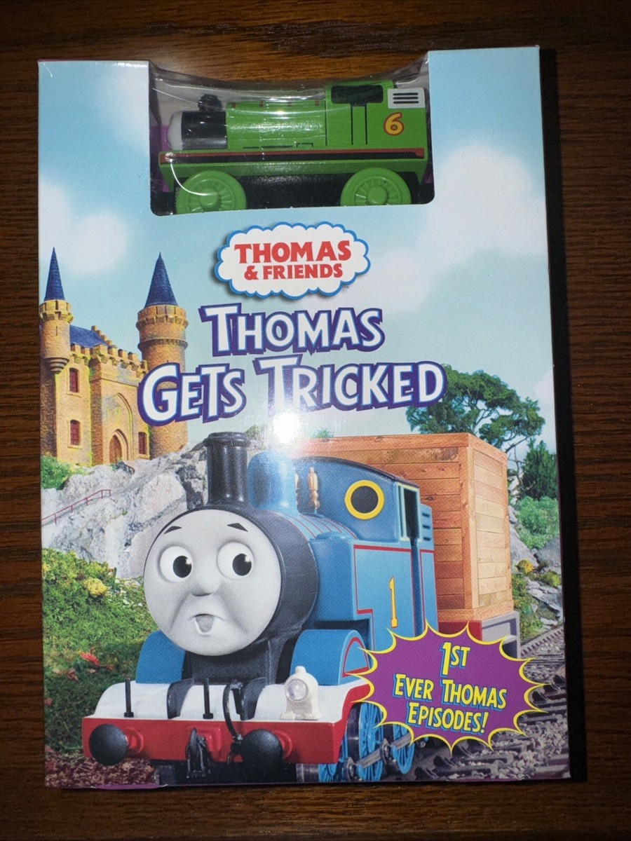 その他 Thomas &amp; Friends: Thomas Gets Tricked [DVD] Amazon.com: Thomas and Friends: Thomas Gets Tricked