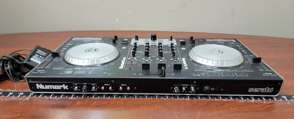 Numark NS6 4-Channel DJ Controller UNTESTED FOR PARTS - Image 4 of 4