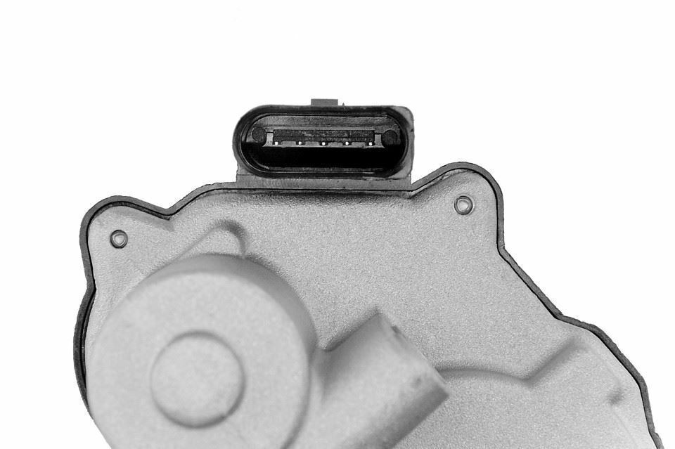 For VW Passat 2.0 TDI (B6) 20072010 Intake Manifold Swirl Flap Motor