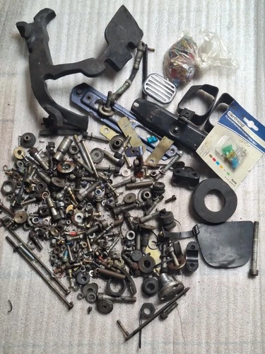 E3. BMW K 100 RT Screw Set Screws Small Parts Spare Parts