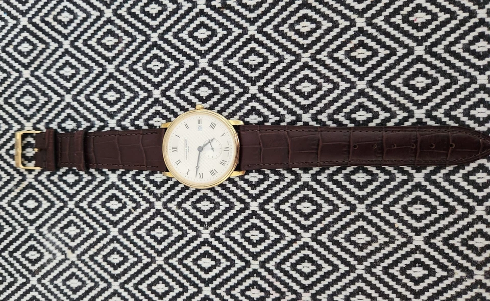 Banda extra Frederique Constant para hombre 39 mm chapada en acero inoxidable y oro FC-245M5S5  Foto 3 de 4