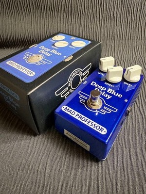 MAD PROFESSOR Deep Blue Delay