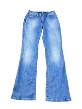 Levi  s Bold Curve Classic Bootcut Jeans Women  s Size 4/27 Medium Wash Denim