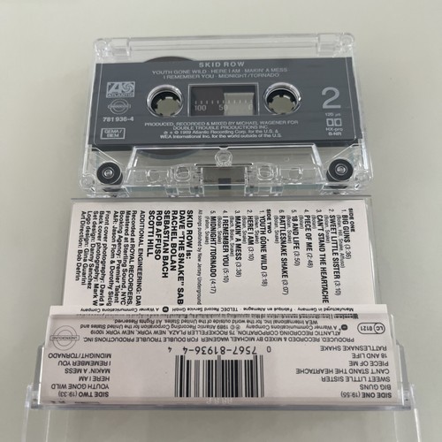 Skid Row - Skid Row - Eponymous (Self Titled) 1989 Cassette Tape Tested & VGC - Picture 5 of 6