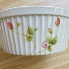 Strawberry Field the Toscany Collection Baking Dish Casserole Japanese Vintage