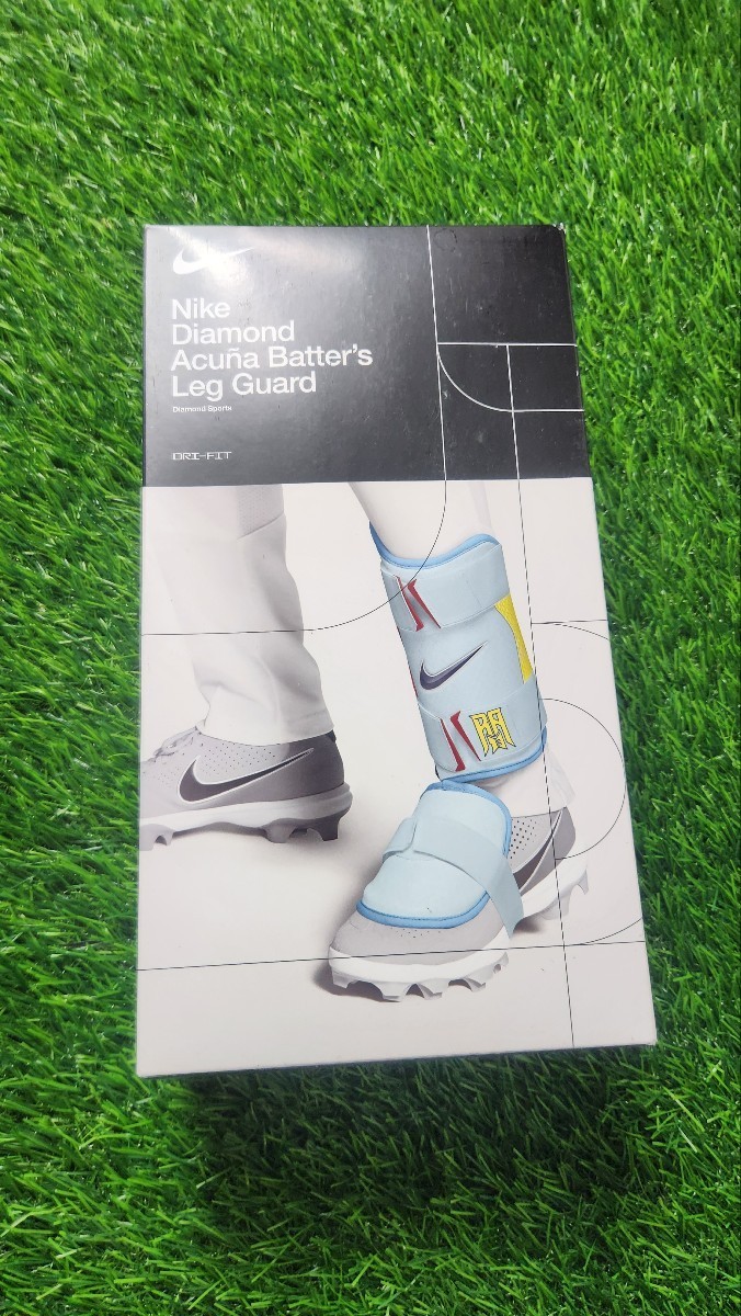 Nike Diamond Batter's Leg Guardアクーニャjr New Nike Diamond Ronald Acuna Jr. Baseball Batters Leg Guard Right