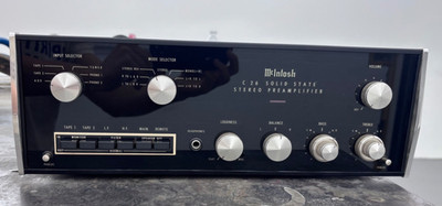 McIntosh C26 Solid-State Preamplifier   Vintage Classic