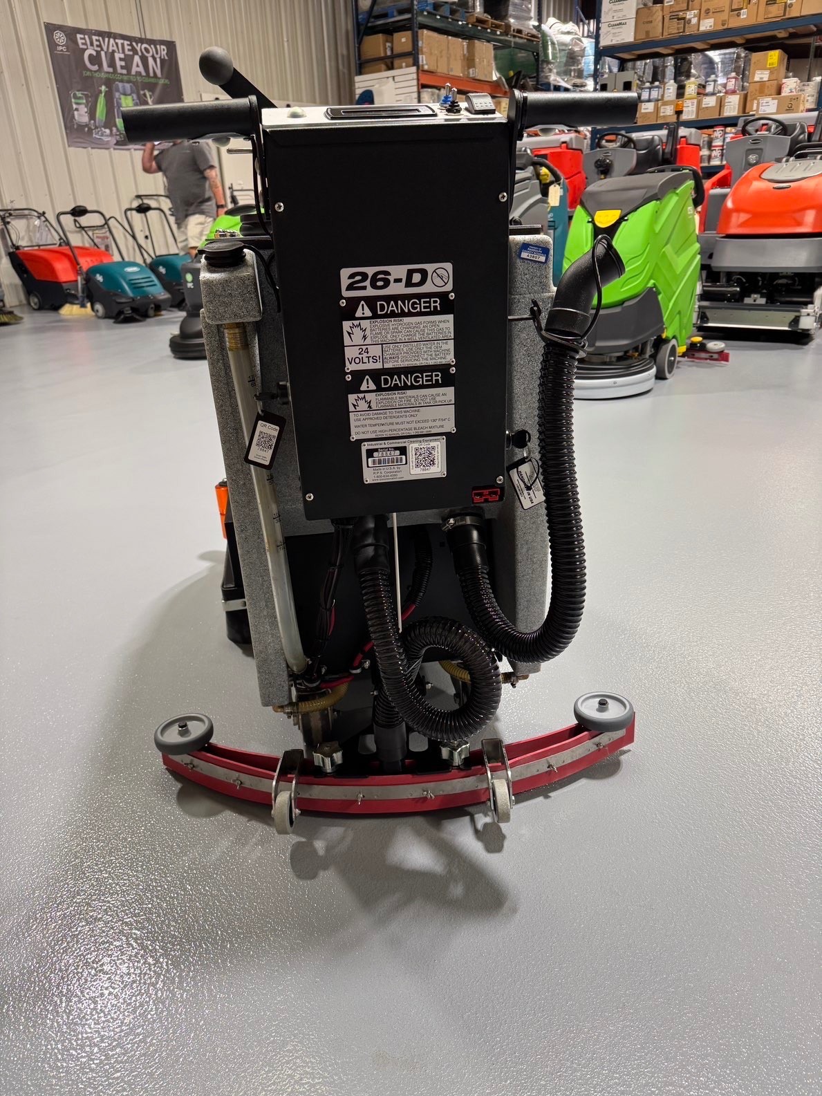 Tomcat Minimag 26D Floor Scrubber only 26 Hours Transmission Driven 10797000