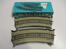 Märklin H0 7167  2x Rampenstück gebogen mit OVP türkis