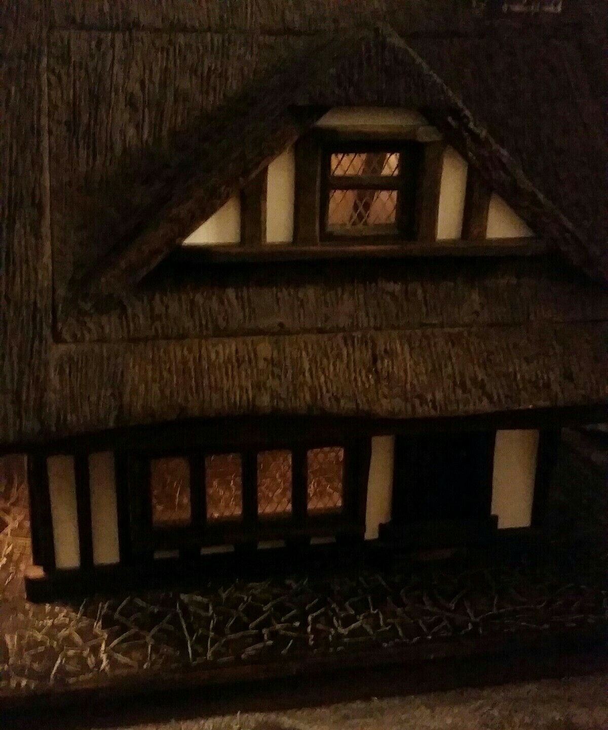 Robert Stubbs 1/12 scale Tudor Dolls House + Tudor Cottage with