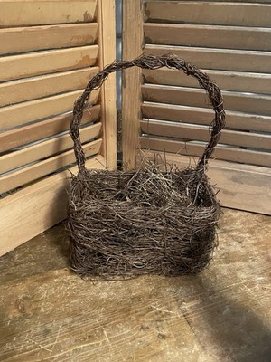 Rustic Grapevine, Twig, Brushwood Birds Nest Basket 