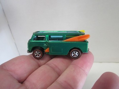 HOT WHEELS REDLINE  BEACH BOMB * GREEN COLOR * BLISTER PULL CAR * STUNNING