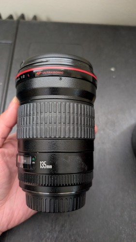 EUC Canon EF 135mm f/2 L USM w ET 78 II Lens Hood and Caps - Picture 4 of 10