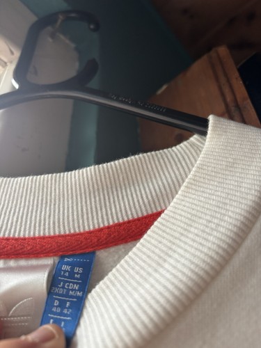 adidas Originals - Picture 3 of 4