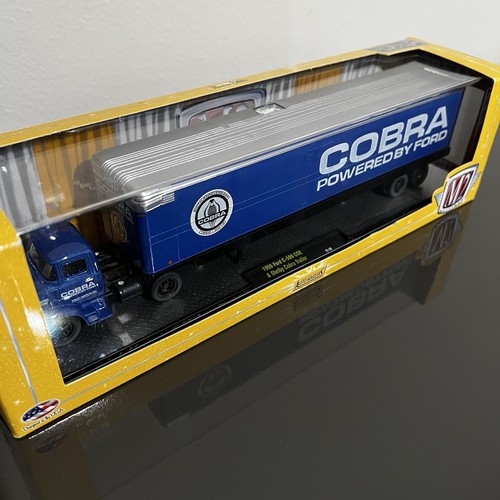 M2 Machines Auto Haulers 1956 Ford C-500 COE & Shelby Cobra Trailer New In Box - Picture 5 of 8