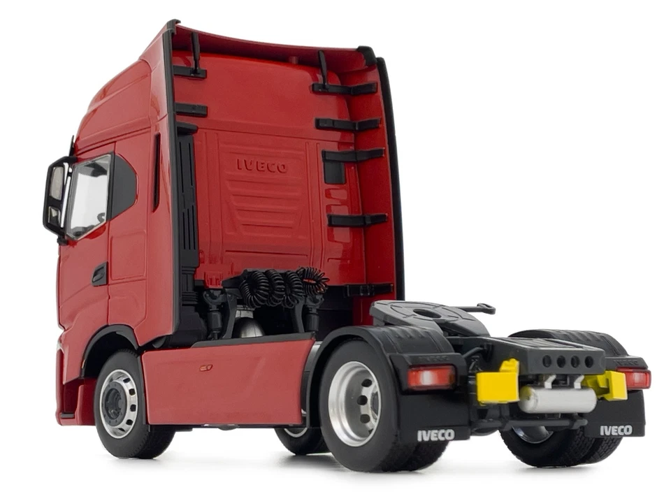 MARGE MODELS - IVECO S-Way 4x2 Rosso - 1/32 - MAR2231-03 - Immagine 3 di 3