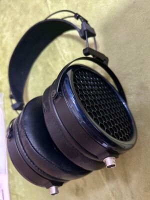 Dan Clark Audio ETHER Flow 1.1 MrSpeaker Open-Back Dan Clark Audio ETHER Flow 1.1 MrSpeaker Open-Back