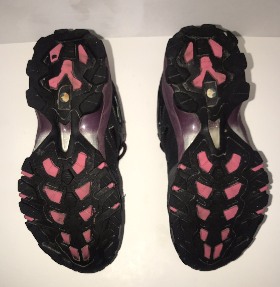 QOMOLANGMA Women's Suede Slip-Resistant Hiking Shoes Walking