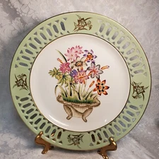 Chinese Display Plate #1 Green Reticulated Band w/Flower Basket Center 11 7/8"