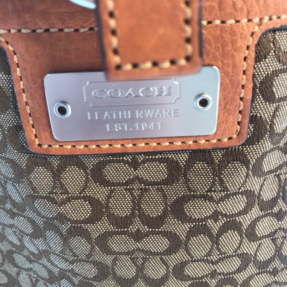 Coach Vintage Signature Canvas Hudson Commuter Messenger Bag Coach Vintage Signature Canvas Hudson Commuter Messenger Bag
