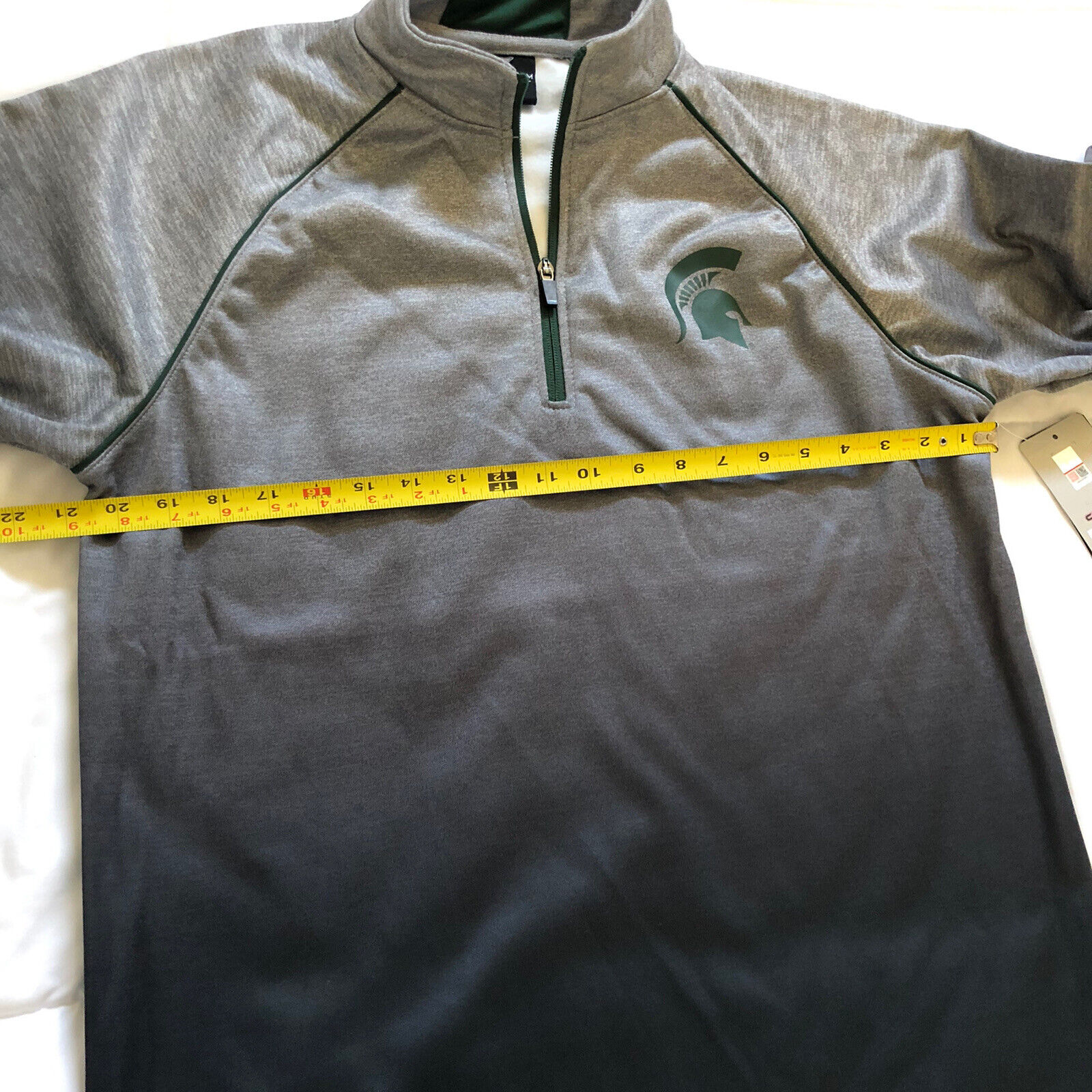 Michigan State Quarter Zip Pullover Size M Colosseum NWT 100% Polyester Sparty