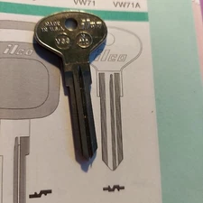 X110 Key Blank / V33 / VW,  Volkswagen 