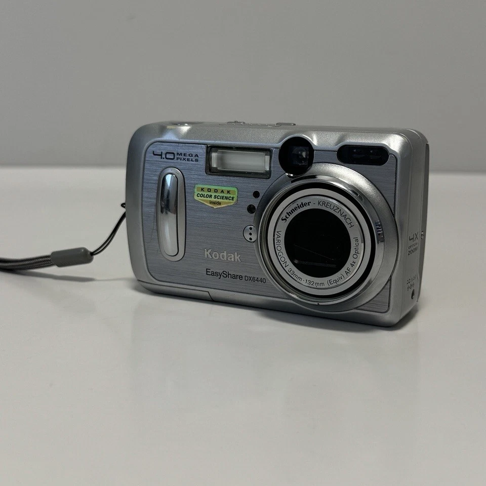 Kodak EasyShare DX6440 4.0 MP Digital Camera Silver Cable & Dock PARTS REPAIR - Image 2 of 4