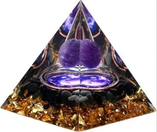 Taiji Yin Yang Decor in Healing Crystal Orgone Pyramid-Healing Orgonite Chakra