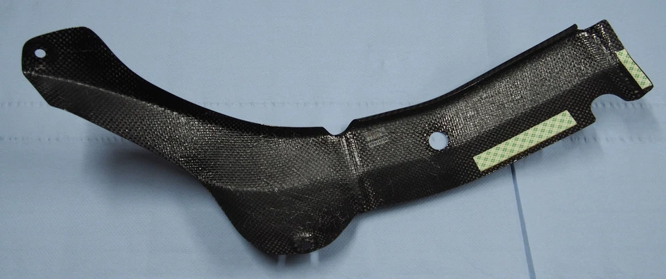 Paar Rahmen - Abdeckungen / Cover carbon f. Suzuki GSX-1000 K5 (06/03) - Bild 4 von 4