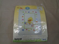 Little Suzy's Zoo Baby "Witzy Quilt" Stamped Cross Stitch KIT 38-170 NEW in Pkg.