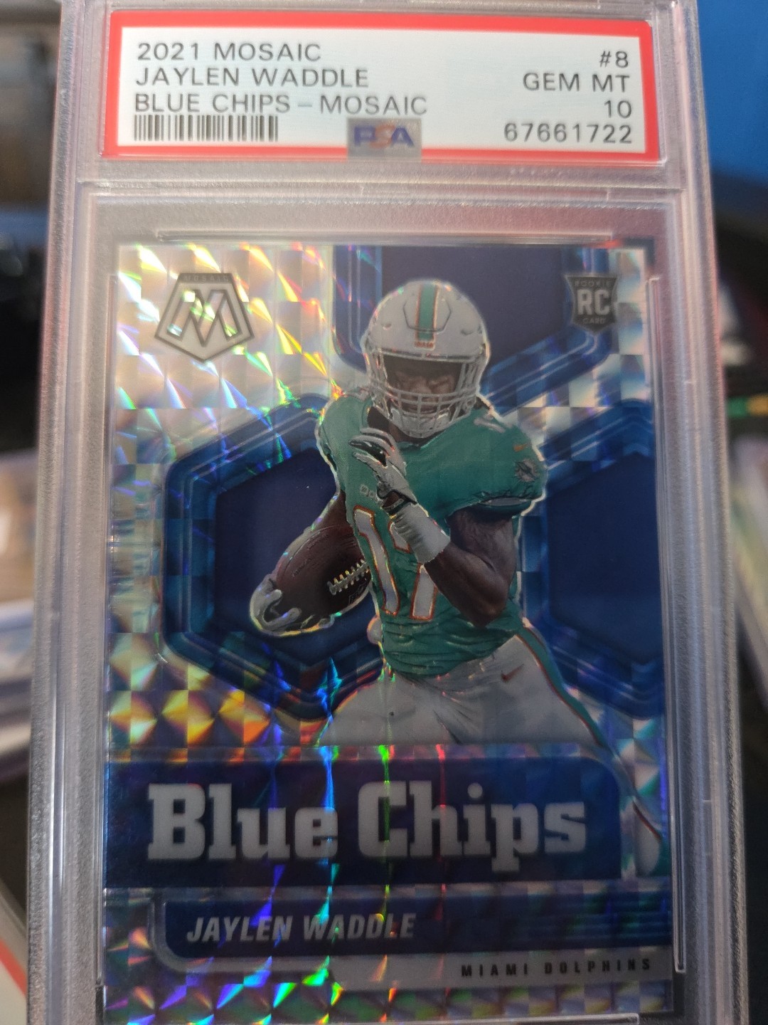 Jaylen Waddle Panini Mosaic Blue Chips #8 Blue Mosaic